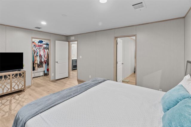 10616 Mustang Drive, Godley, TX 76044