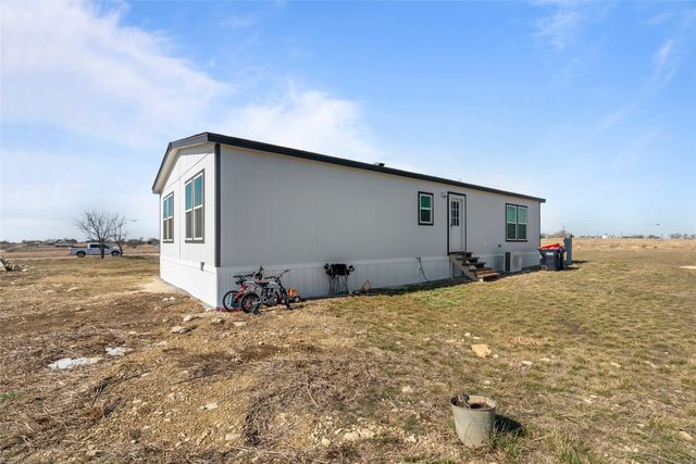 10616 Mustang Drive, Godley, TX 76044