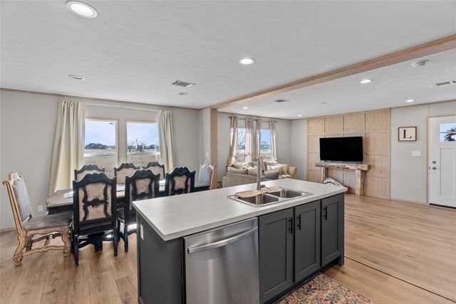 10616 Mustang Drive, Godley, TX 76044