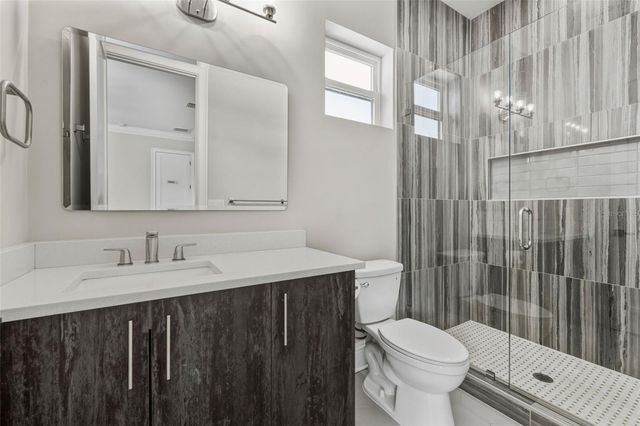 481 W DAVIS BOULEVARD, Tampa, FL 33606