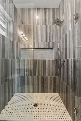 481 W DAVIS BOULEVARD, Tampa, FL 33606