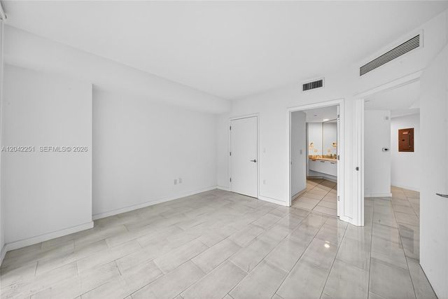 500 Brickell Avenue 501, Miami, FL 33131