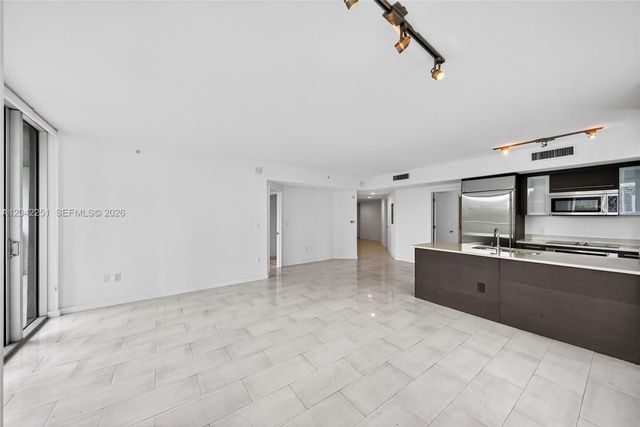 500 Brickell Avenue 501, Miami, FL 33131