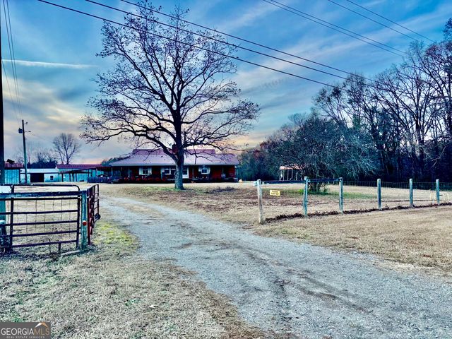 2061 Hartwell Highway, Elberton, GA 30635