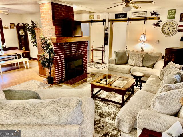 2061 Hartwell Highway, Elberton, GA 30635