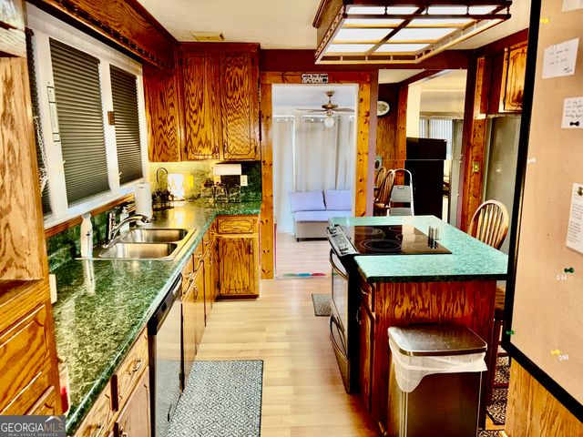 2061 Hartwell Highway, Elberton, GA 30635