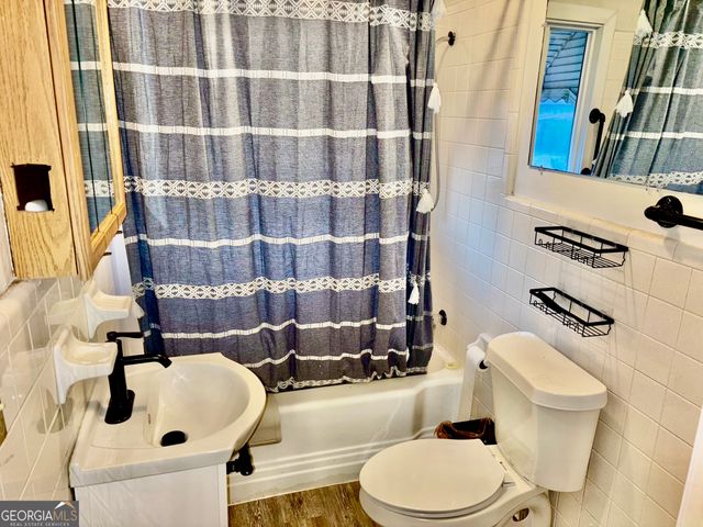 2061 Hartwell Highway, Elberton, GA 30635