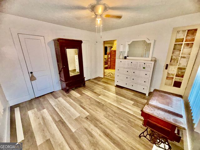 2061 Hartwell Highway, Elberton, GA 30635