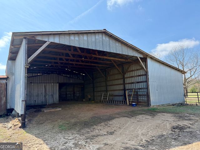 2061 Hartwell Highway, Elberton, GA 30635