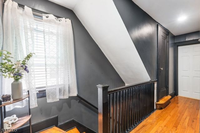 155 Ivy St, Newark City, NJ 07106