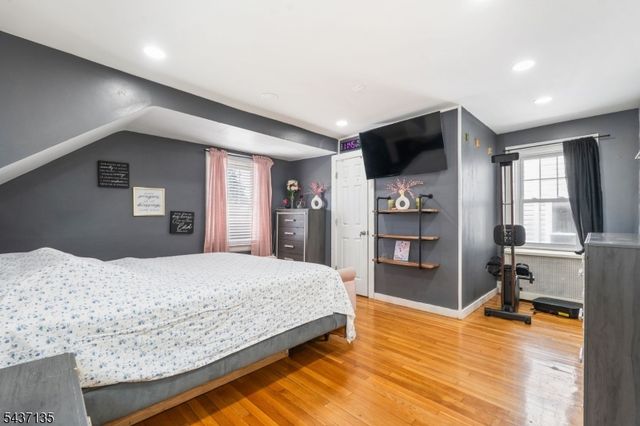155 Ivy St, Newark City, NJ 07106