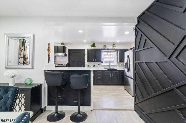 155 Ivy St, Newark City, NJ 07106