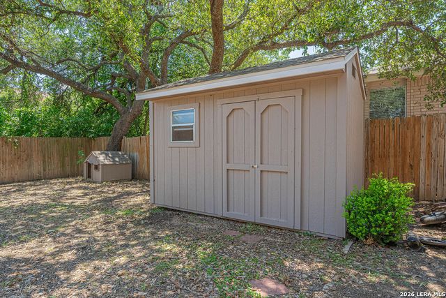 9227 FOXGROVE WAY, San Antonio, TX 78251