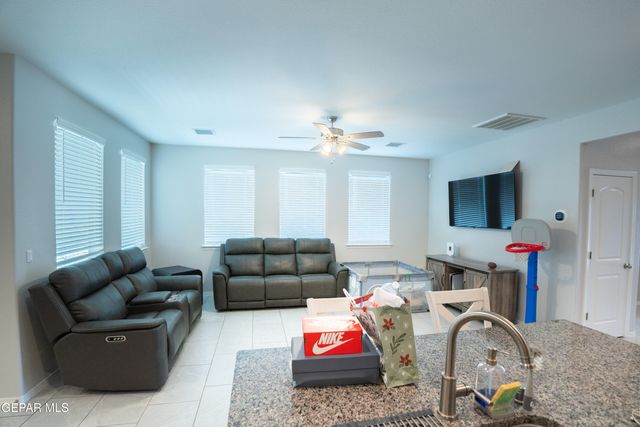 1677 ASBURY Street, El Paso, TX 79928