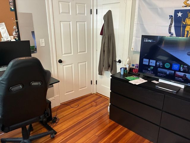 11 Carruth 1, Quincy, MA 02170