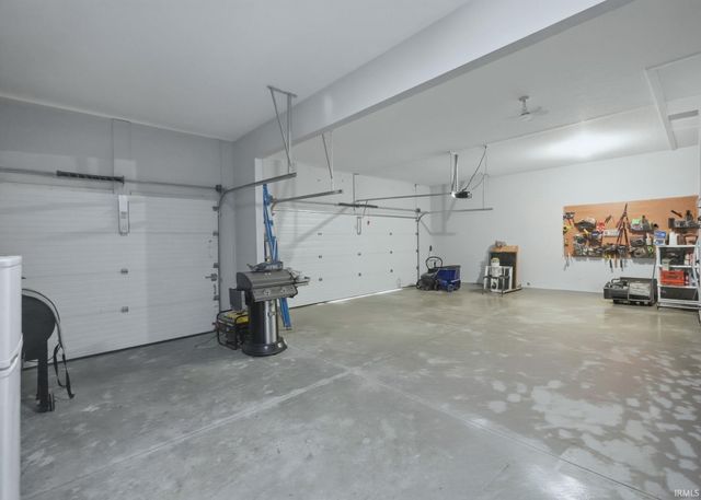 3843 N 450 W, Columbia City, IN 46725