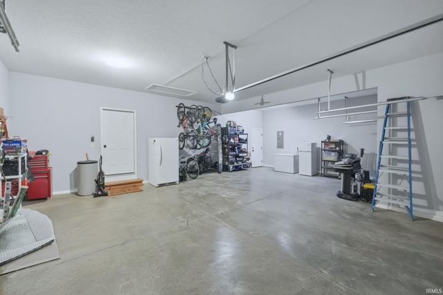 3843 N 450 W, Columbia City, IN 46725