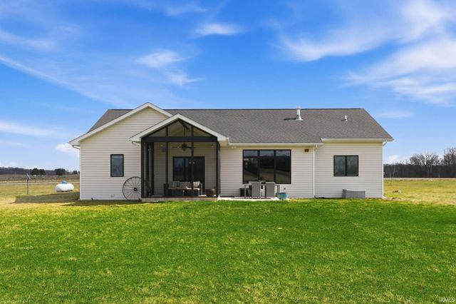 3843 N 450 W, Columbia City, IN 46725