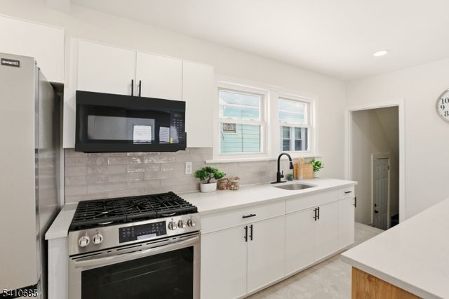 338 E 19Th St, Paterson City, NJ 07524