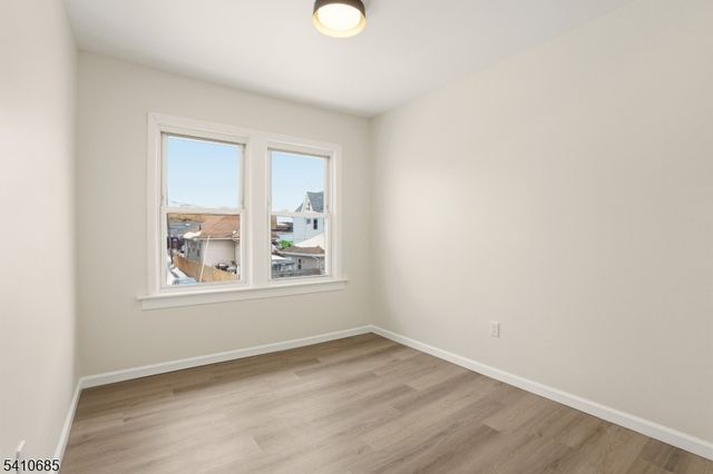 338 E 19Th St, Paterson City, NJ 07524