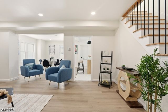 338 E 19Th St, Paterson City, NJ 07524