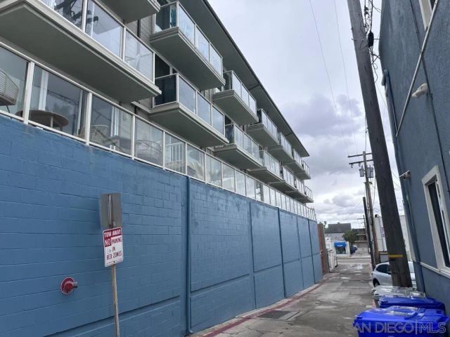 725 Redondo Ct 22, San Diego, CA 92109