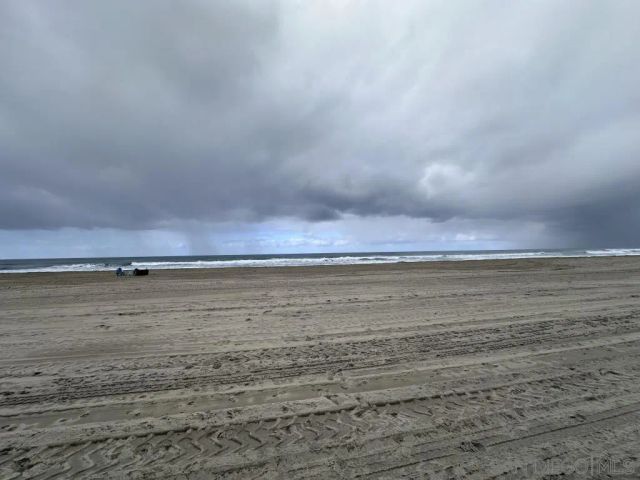 725 Redondo Ct 22, San Diego, CA 92109