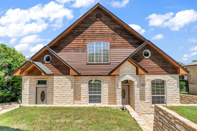 6107 Grande Cove Court, Granbury, TX 76049