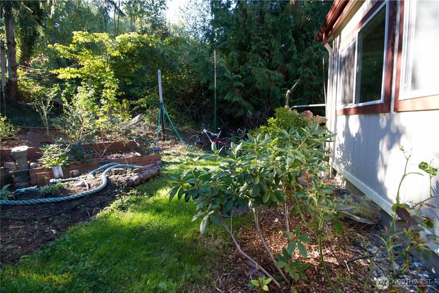 25123 120th Avenue SW, Vashon, WA 98070