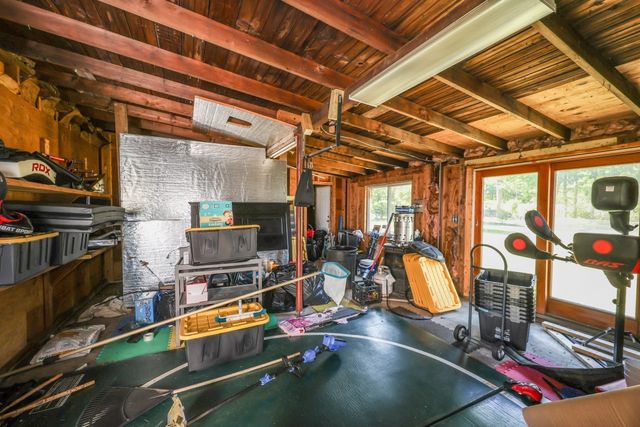 86 Meadowbrook Road, Chelmsford, MA 01863