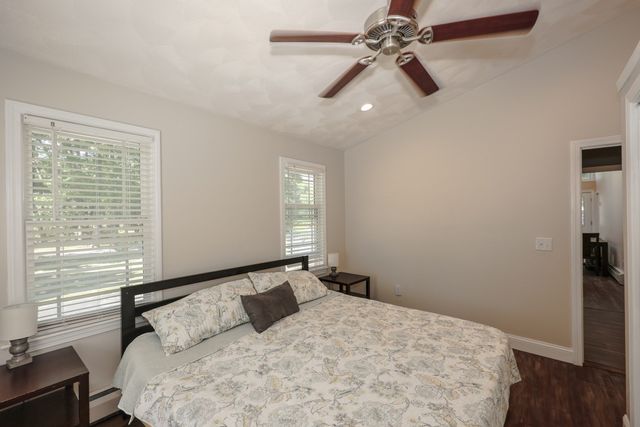 86 Meadowbrook Road, Chelmsford, MA 01863