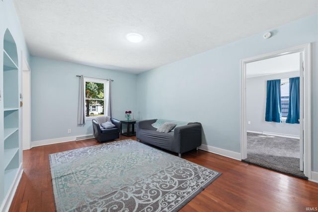 210 Ewing Street, Plymouth, IN 46563