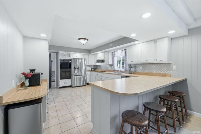 210 Ewing Street, Plymouth, IN 46563