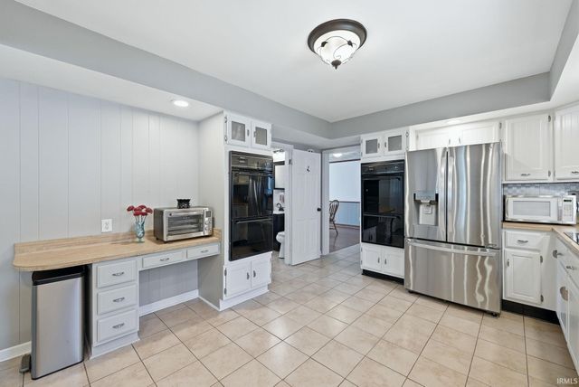 210 Ewing Street, Plymouth, IN 46563