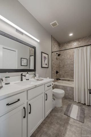 7466 Village Court, Springfield Charter Township, MI 48350