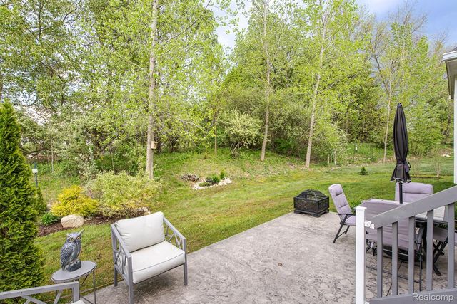 7466 Village Court, Springfield Charter Township, MI 48350