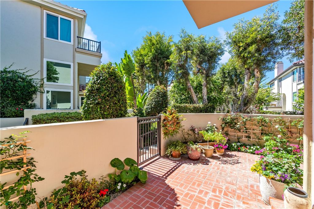 19401 Merion Circle, Huntington Beach, CA 92648 — photo 2