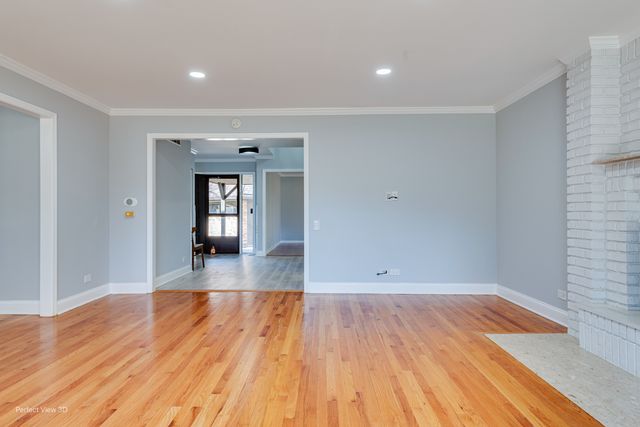 3811 Mission Hills Road, Northbrook, IL 60062