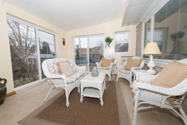 1205 Winston Drive, Melrose Park, IL 60160