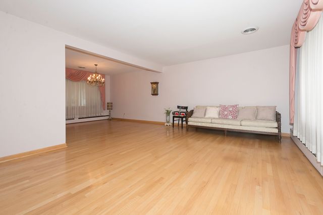 1205 Winston Drive, Melrose Park, IL 60160