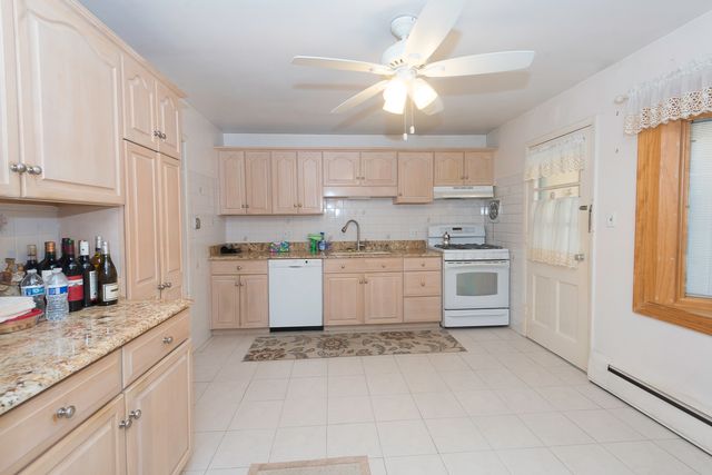 1205 Winston Drive, Melrose Park, IL 60160