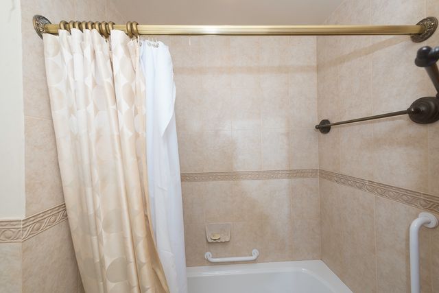 1205 Winston Drive, Melrose Park, IL 60160