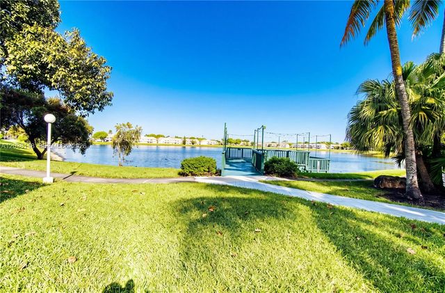 3417 NW 44th St 104, Oakland Park, FL 33309