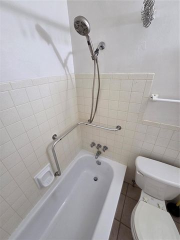 2405 FRANCISCAN DRIVE 11, Clearwater, FL 33763