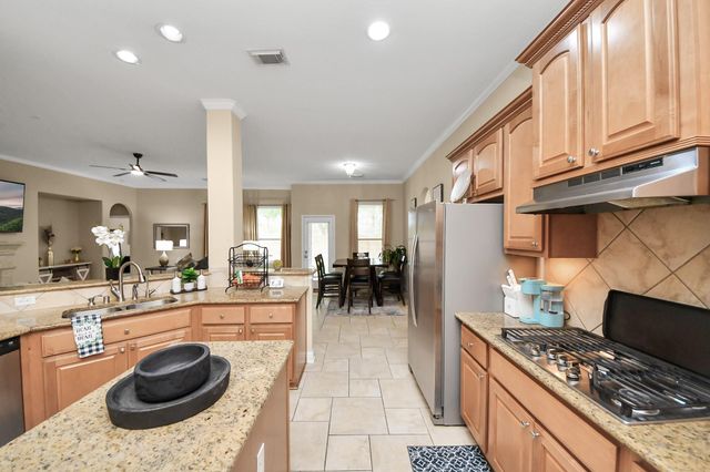 12320 Evening Bay Drive, Pearland, TX 77584