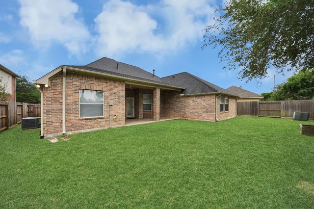 12320 Evening Bay Drive, Pearland, TX 77584