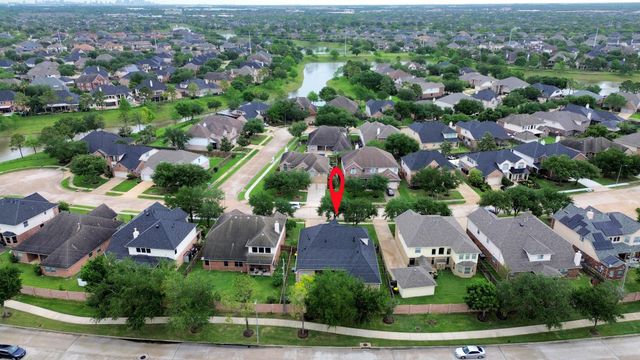 12320 Evening Bay Drive, Pearland, TX 77584