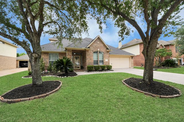 12320 Evening Bay Drive, Pearland, TX 77584