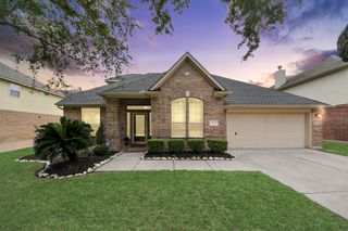 12320 Evening Bay Drive, Pearland, TX 77584