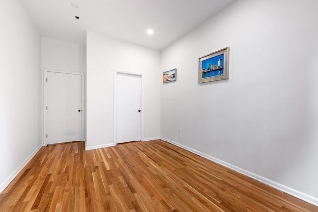 1243 Adams 207, Boston, MA 02124